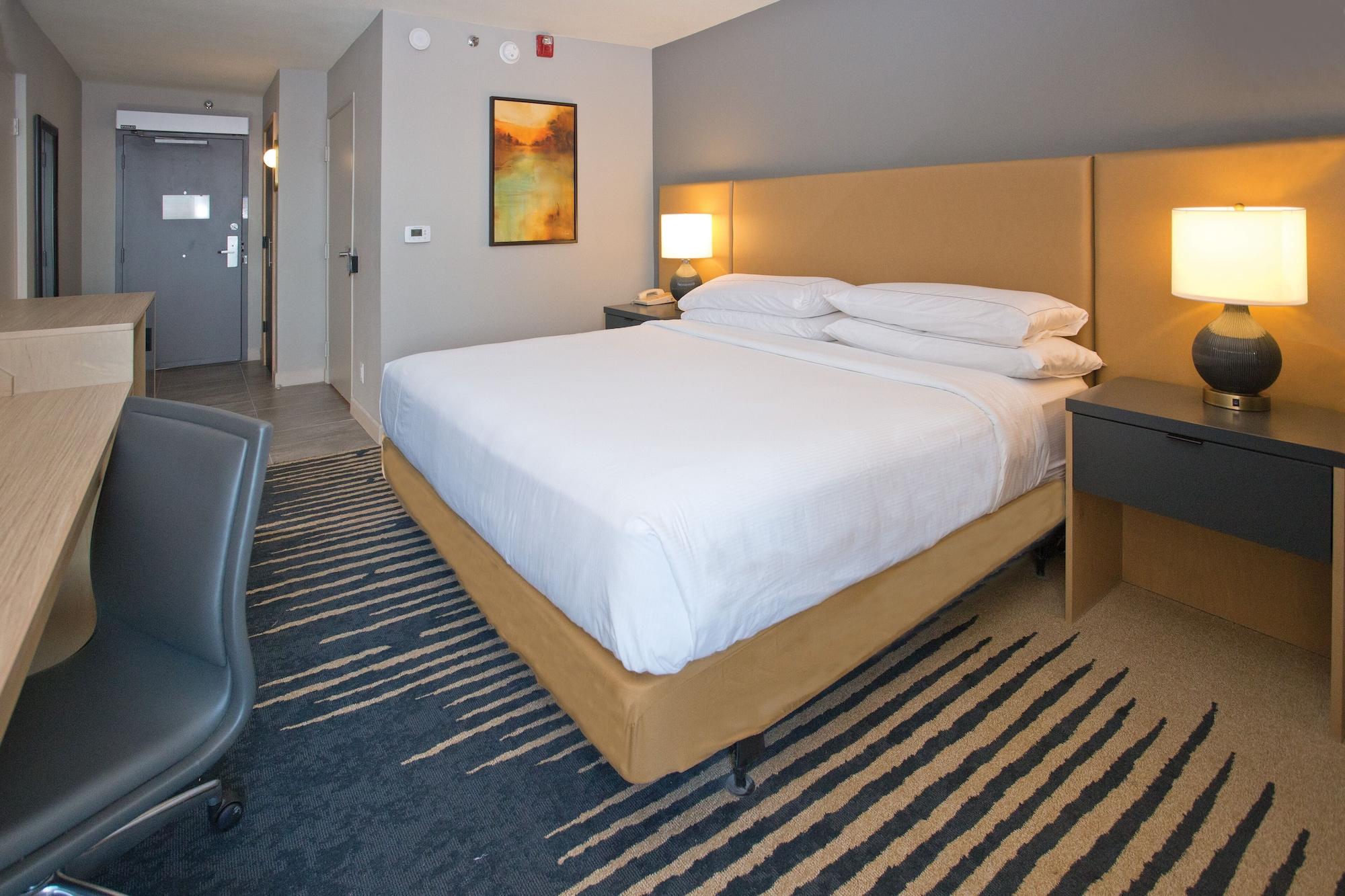 Отель Doubletree By Hilton Chico, Ca Экстерьер фото