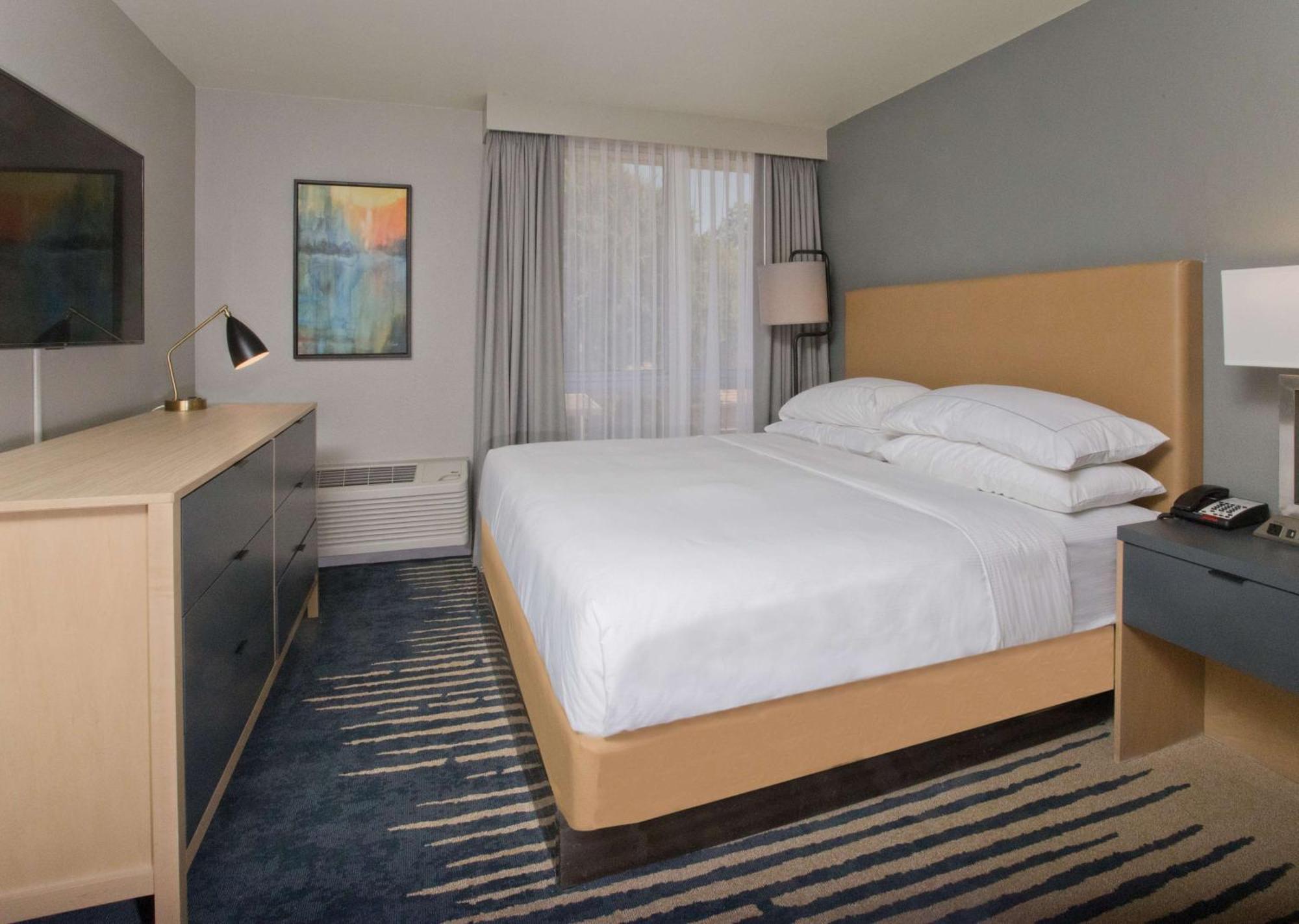 Отель Doubletree By Hilton Chico, Ca Экстерьер фото